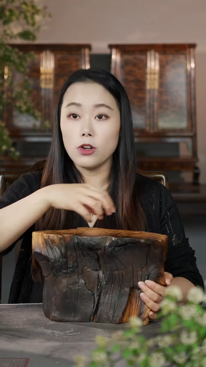 柏木（崖柏）雷击料淳化黑油摆台9