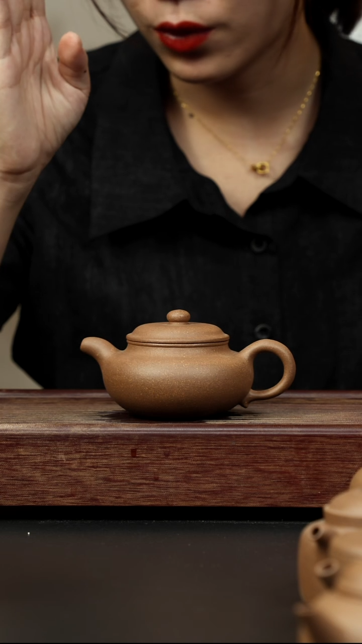 紫砂茶壶芝麻绿 仿古 全手工