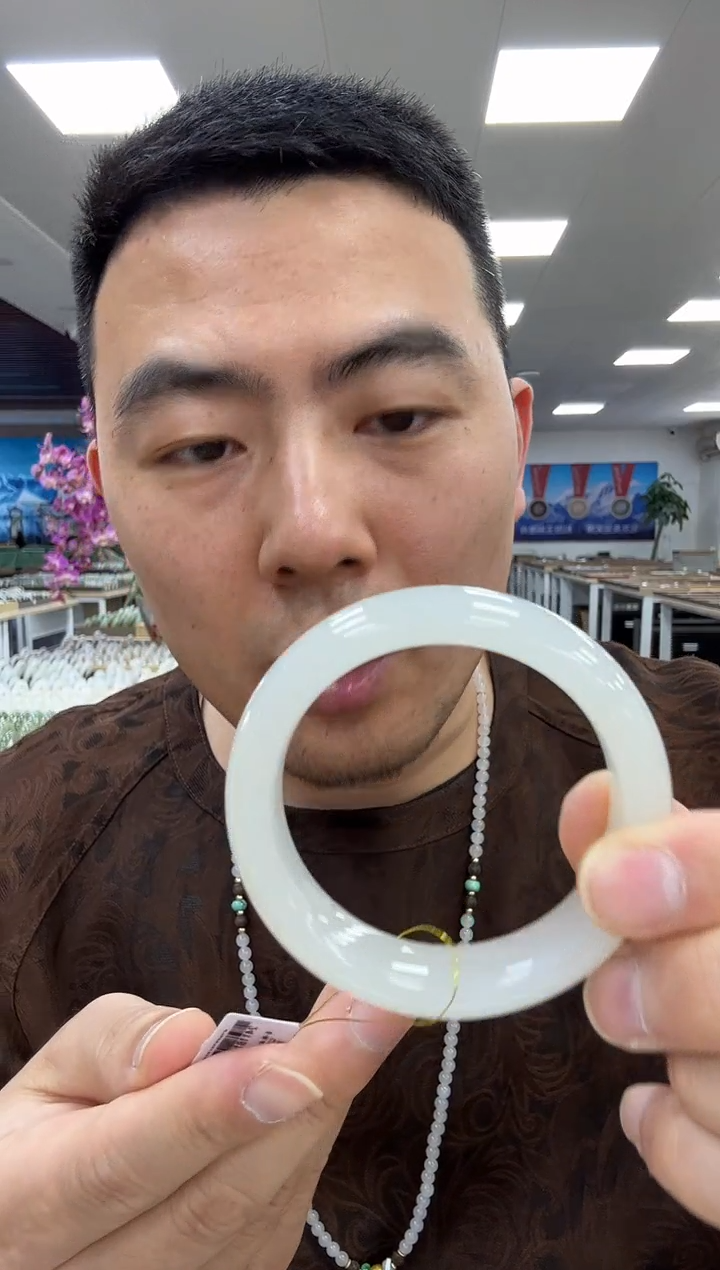 未镶嵌手镯和田玉55-56  207