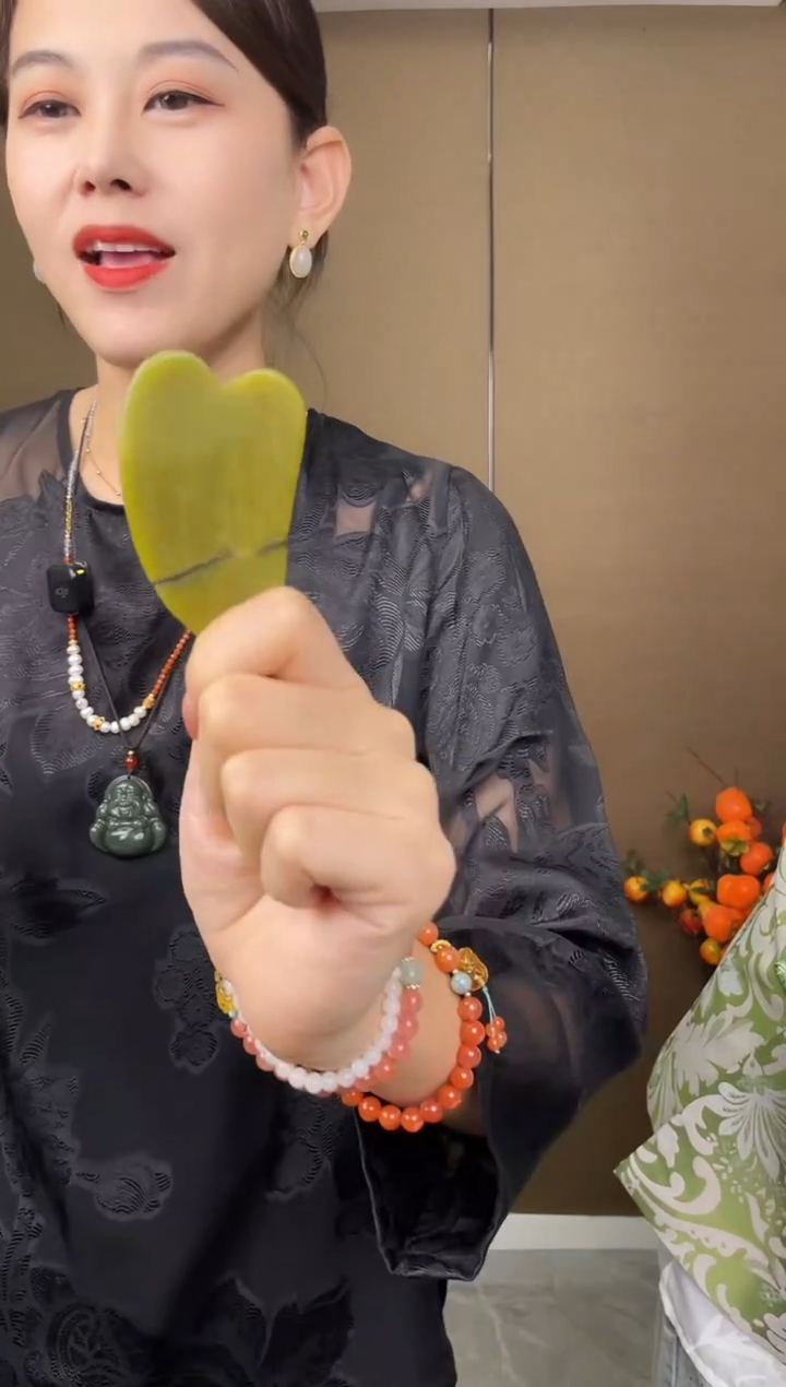 未镶嵌岫玉1刮痧板