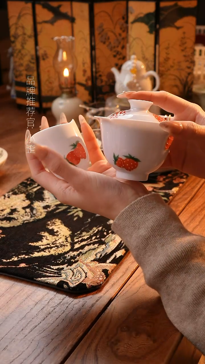 【闪购商品】 哈哈哈红红火火恍恍惚惚