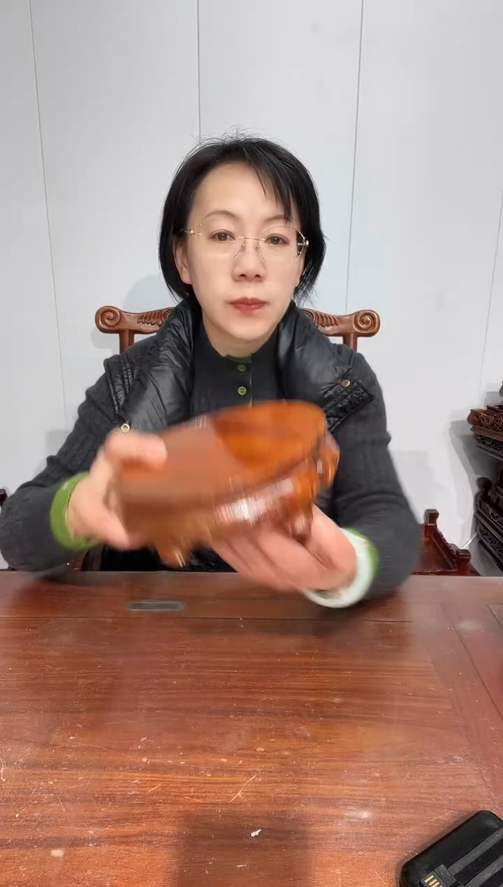 木老花圆形14.5*17.5*5 