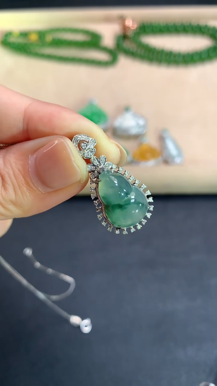 翡翠18K金镶嵌吊坠(不含链)葫芦|2980+0