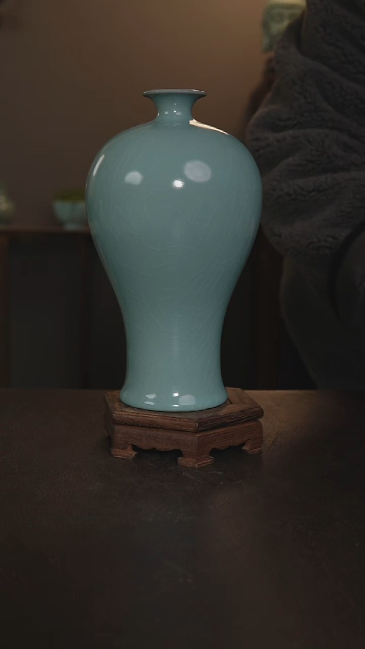 摆件瓷仿古手工梅瓶