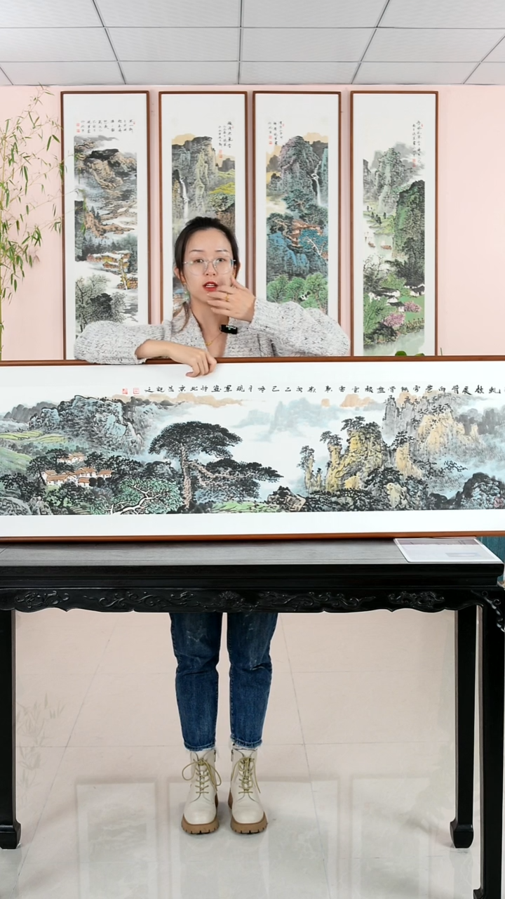 国画张现军《虬枝展臂向苍琼铁骨盘根云雾东》手绘檀木框162*47厘米