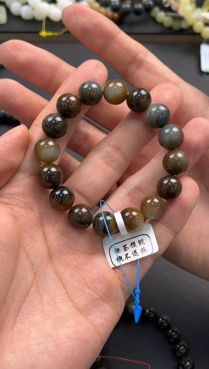 未镶嵌手串和田玉是****～若羌楼兰三色手串卡12微色差