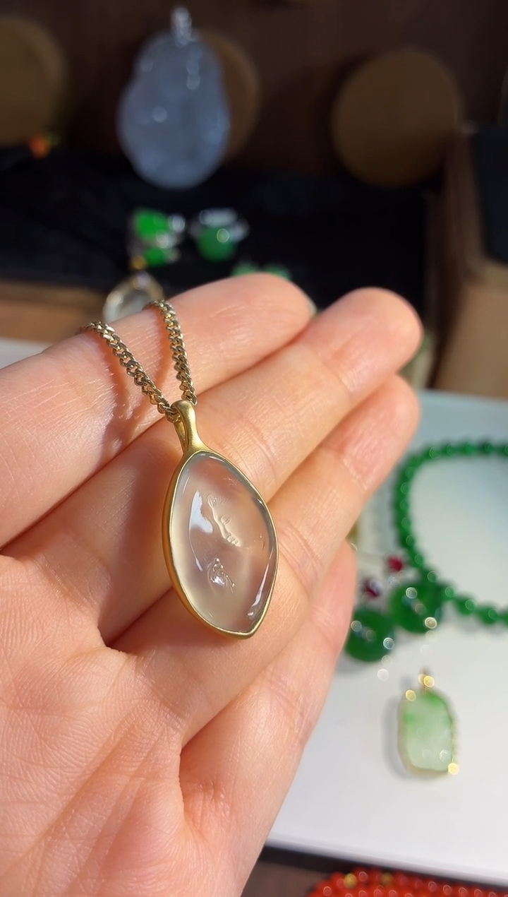 吊坠(不含链)18K金镶嵌翡翠吊坠