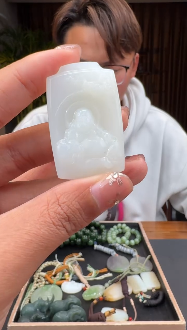 【闪购商品】和田玉27未镶嵌2.11小朱多样性发货