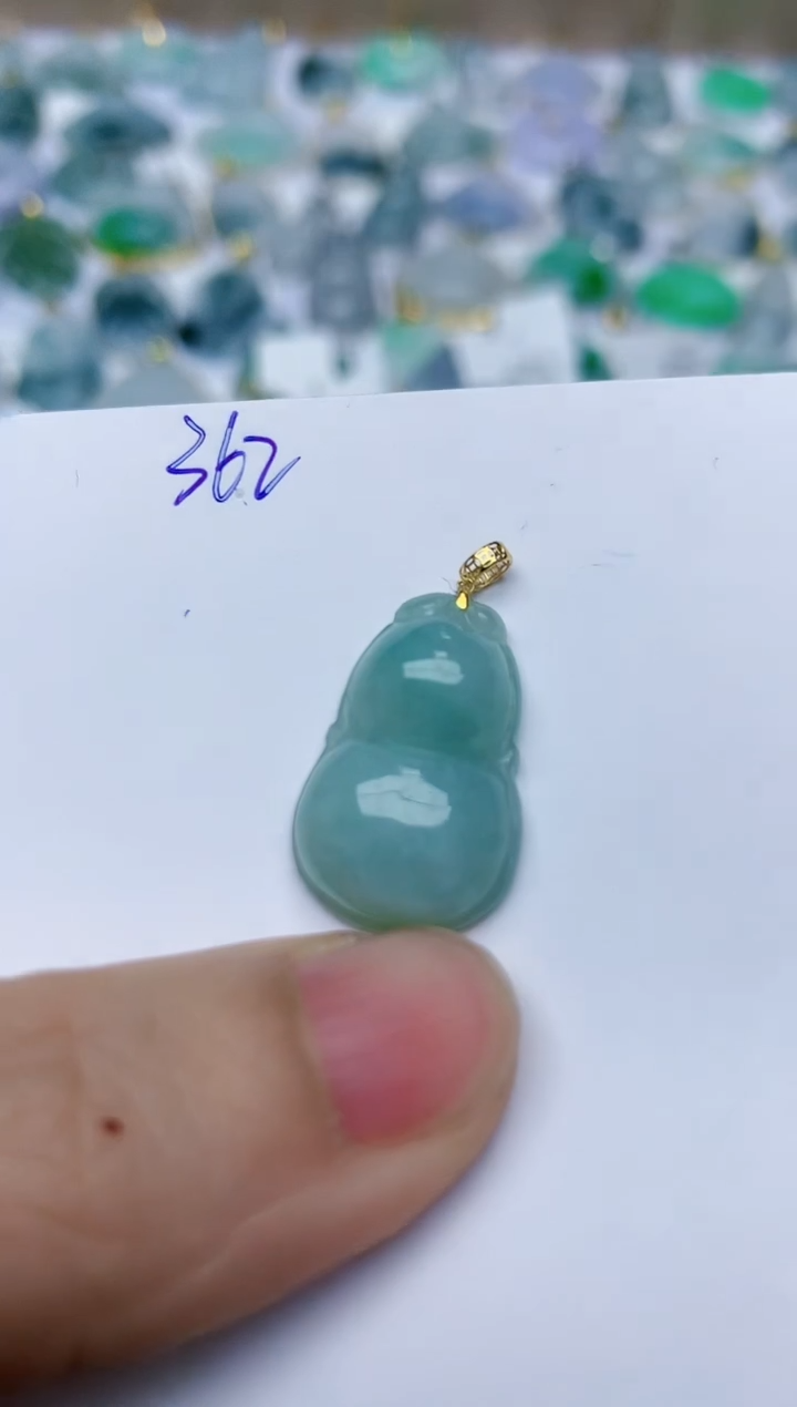 【闪购商品】翡翠颈饰18K金镶嵌天然翡翠A货    362
