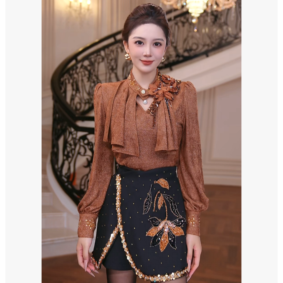 【芙娜妮】2025丝绒百搭圆领短款长袖上衣秋冬收腰女衬衫F2531159A
