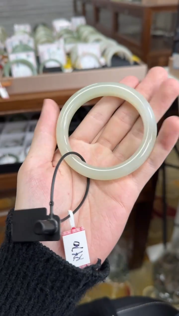 未镶嵌手镯和田玉58