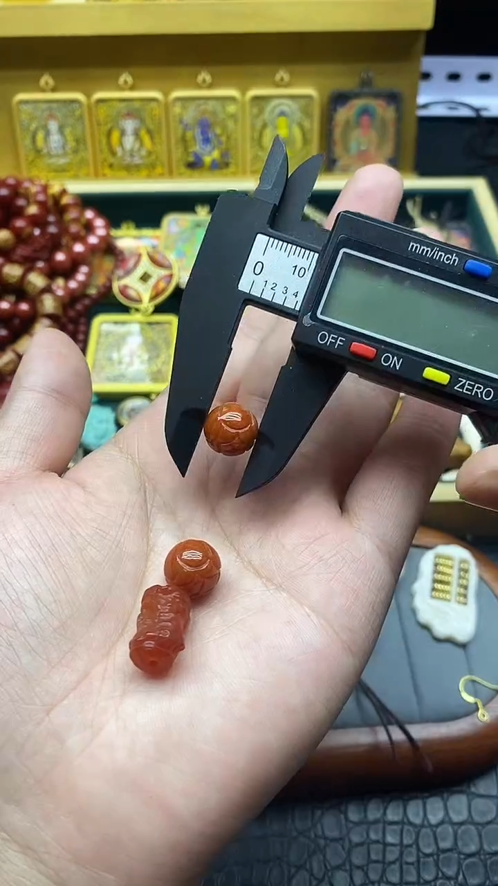 铜合金无ᥫ****?札记+21珠子