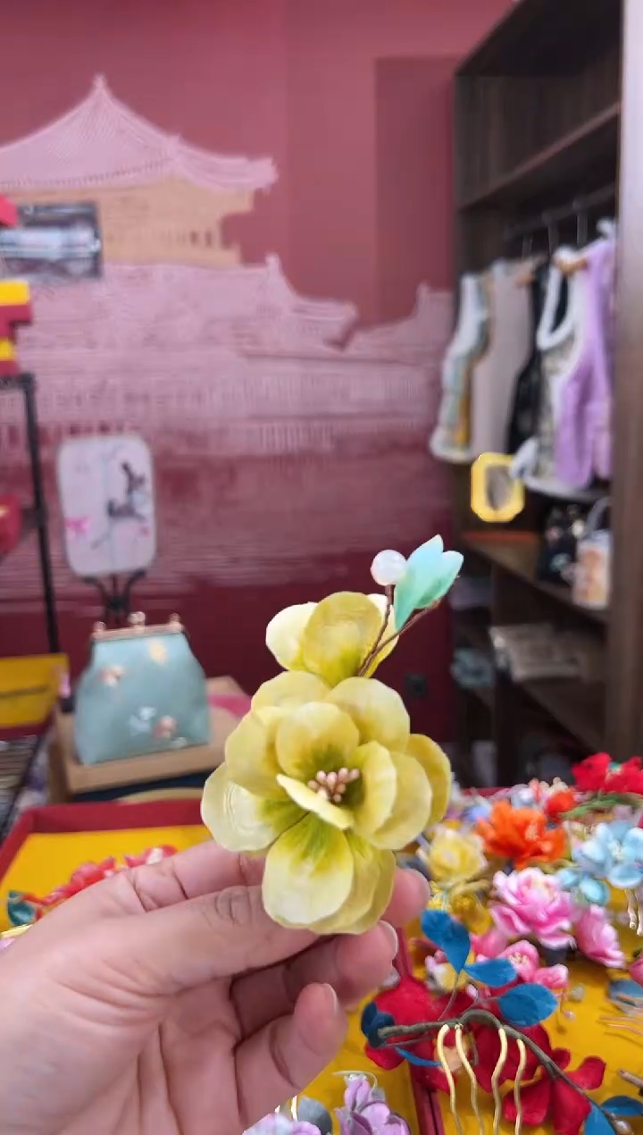 【闪购商品】刺绣非遗绒花（发饰）