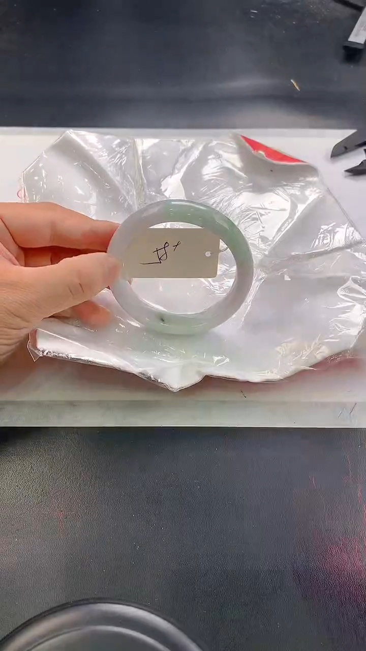 未镶嵌手镯翡翠306