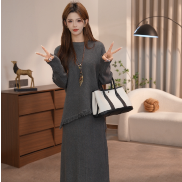 Basic House/百家好秋冬时尚肌理感毛絮设计款长裤两件套女套装