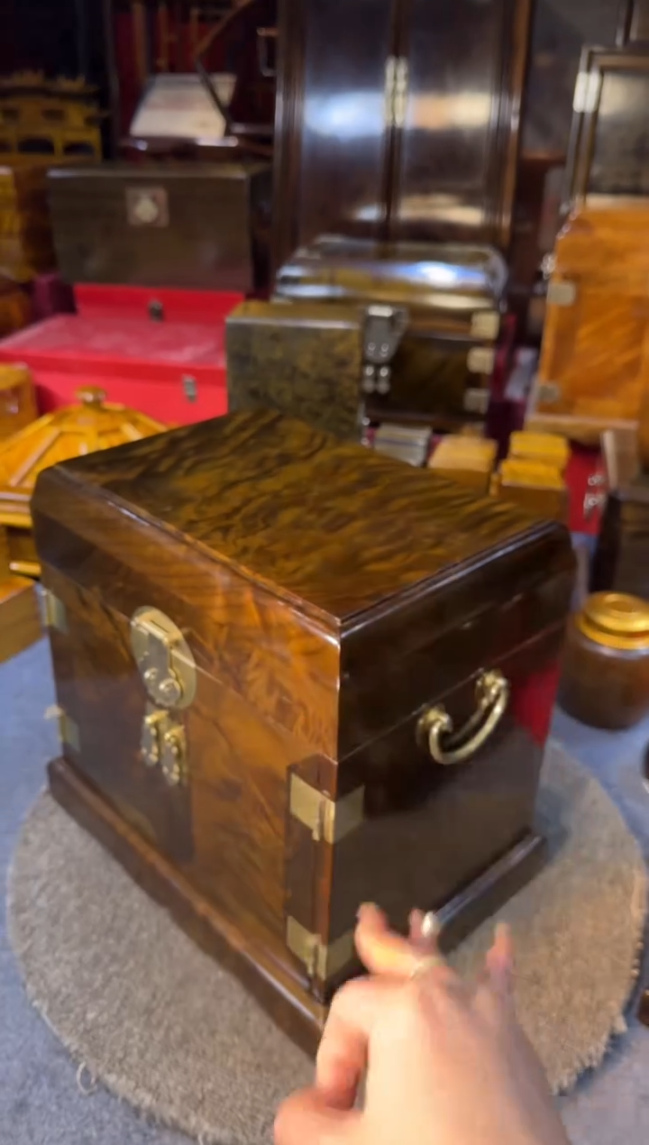 【闪购商品】乌木类成套家具阴沉乌木官皮箱