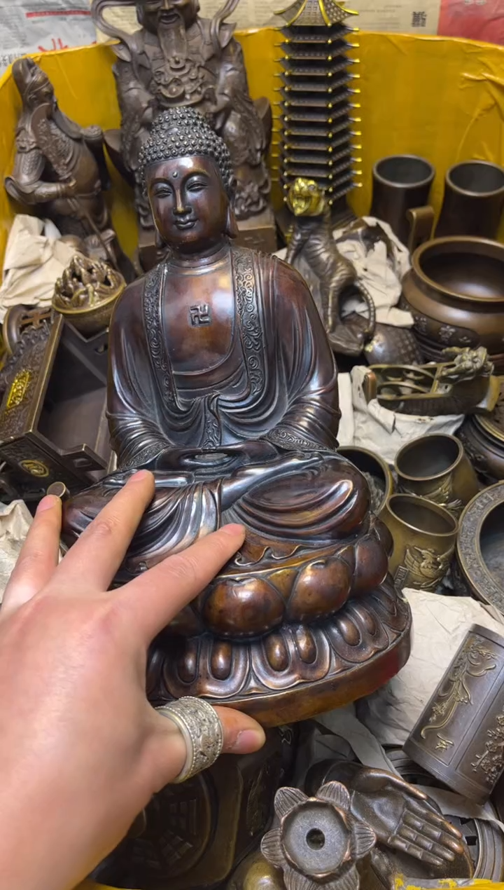 精美铜器，点击下单