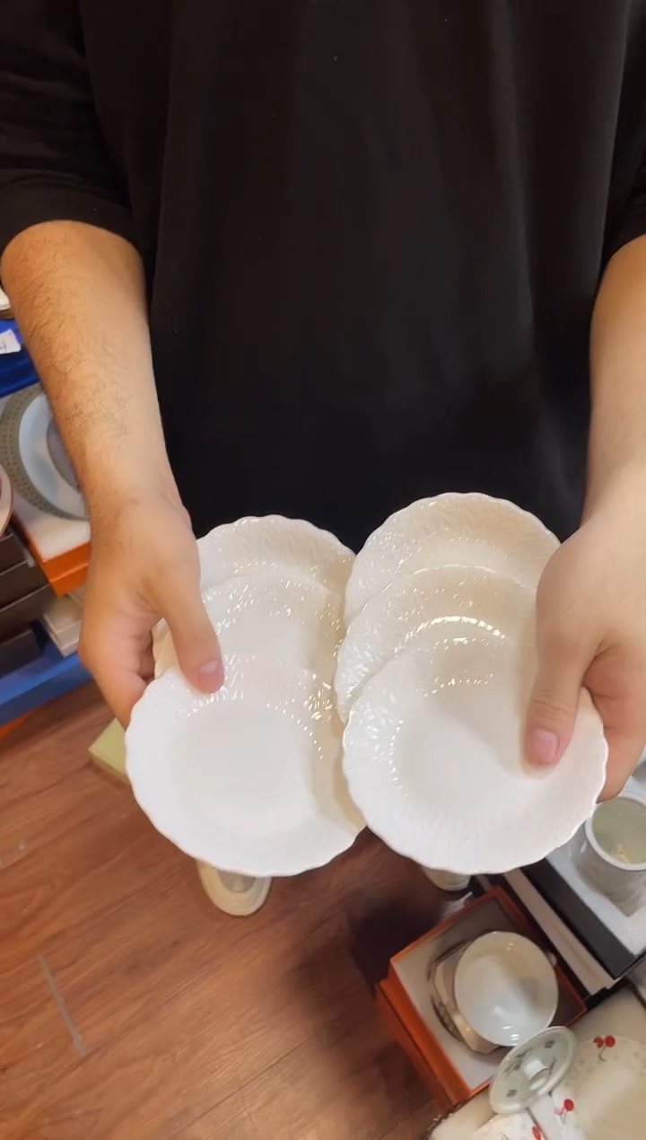 杯鸿辉家品牌瓷器，京东包邮！