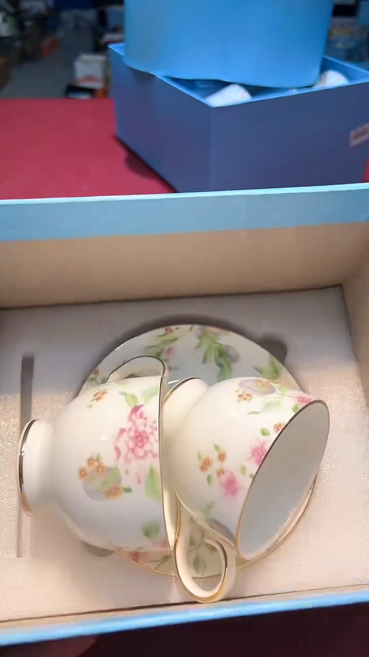 【闪购商品】瓷片锅碗瓢盆一件不剩