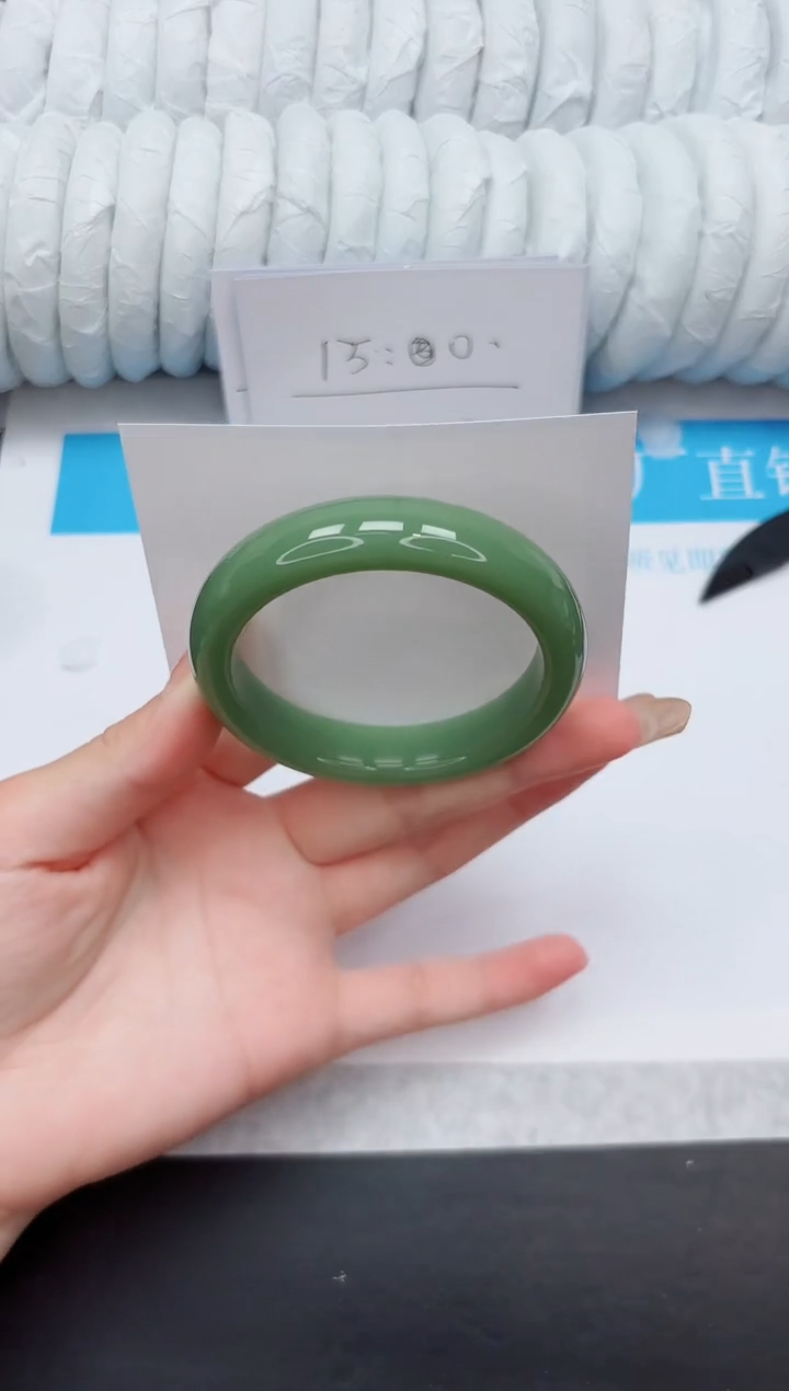 石英质玉手镯未镶嵌79-57.5HS