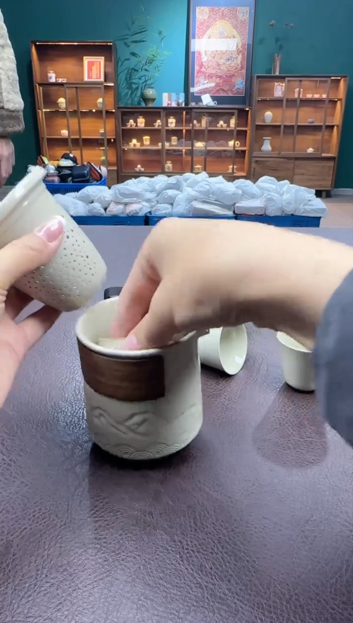 【闪购商品】摆件瓷SC1111111111