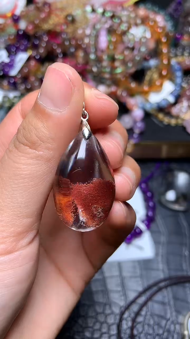 【闪购商品】水晶吊坠(赠链)未镶嵌10