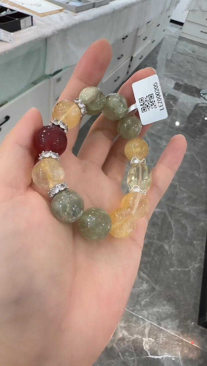 水晶手串未镶嵌手串