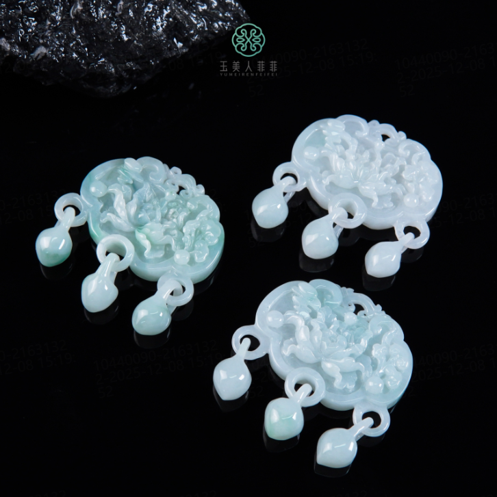 石惑珠宝-翡翠吊坠-同心锁雕刻件51*44mm-多样性发一