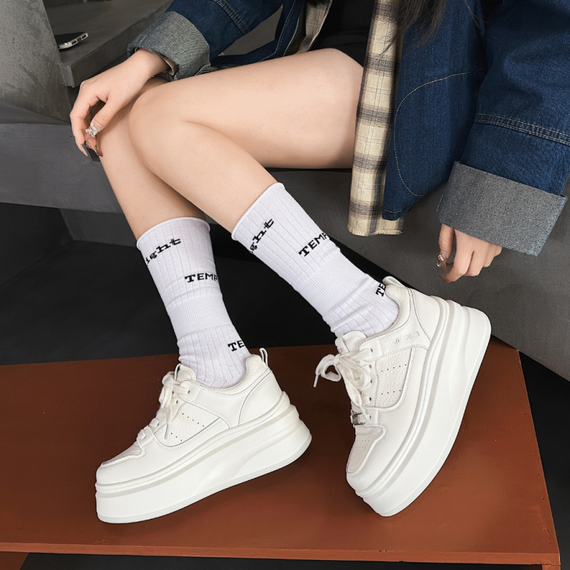 鞋佰度厚底小白鞋女2025春季新款时尚休闲鞋圆头系带真皮女鞋