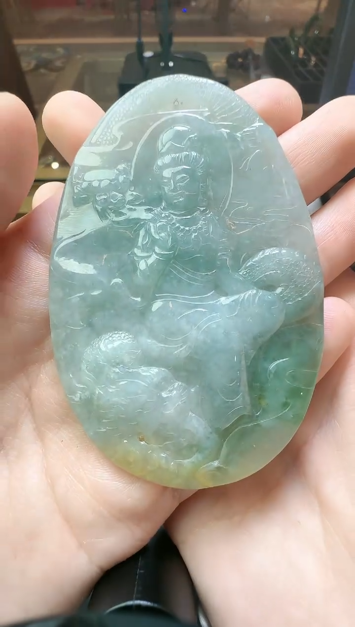 【闪购商品】翡翠吊坠(不含链)未镶嵌翡翠