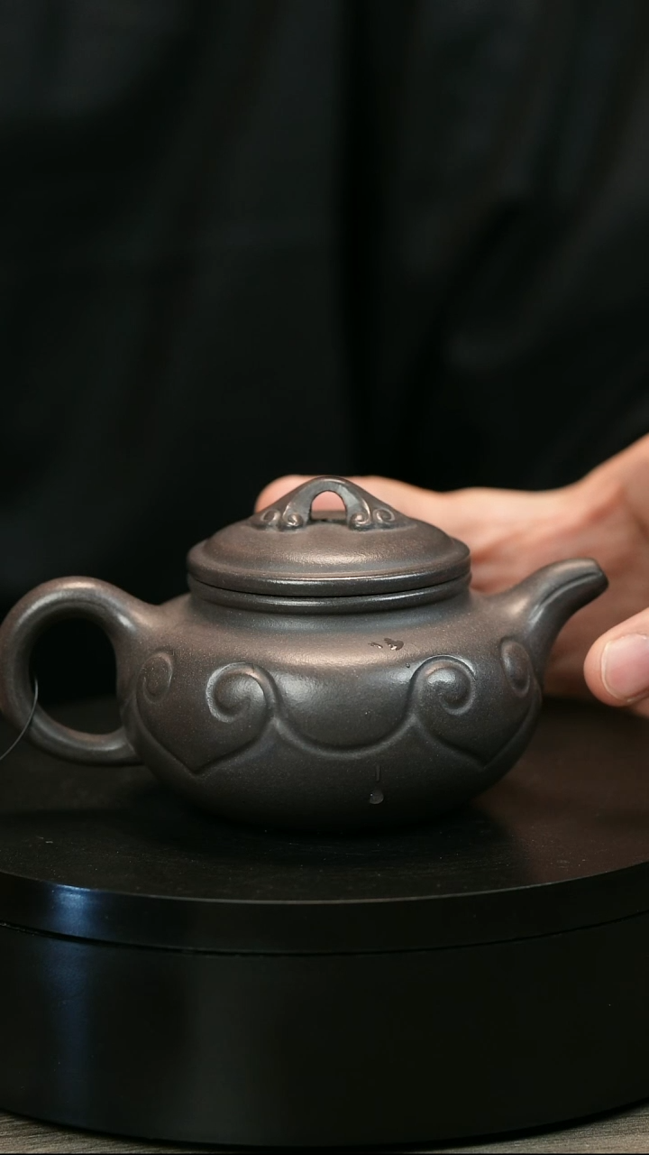 茶壶紫砂心****）H2086陆建平天青如意仿古