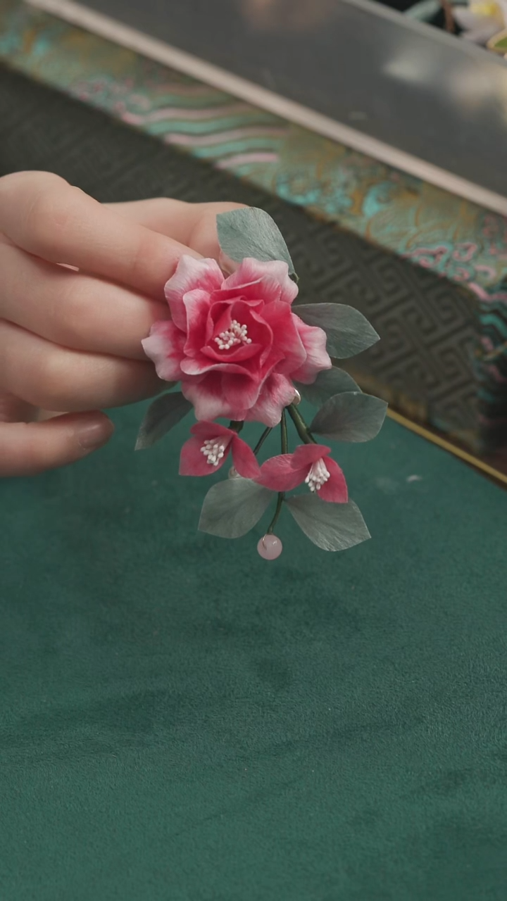 刺绣【高货】湘传礼 桑蚕丝 非遗绒花发夹