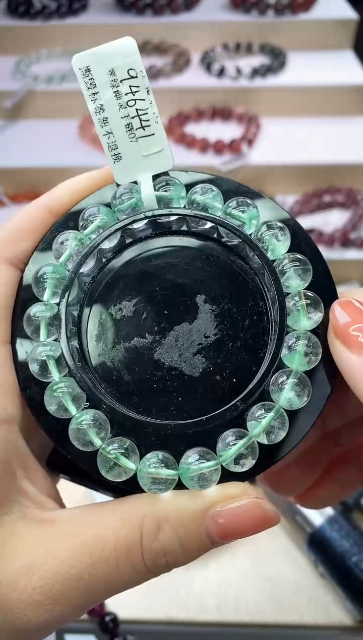 【闪购商品】水晶手链未镶嵌翠绿幽灵9m+