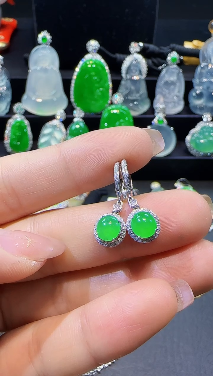 【闪购商品】翡翠耳饰18K金镶嵌耳包