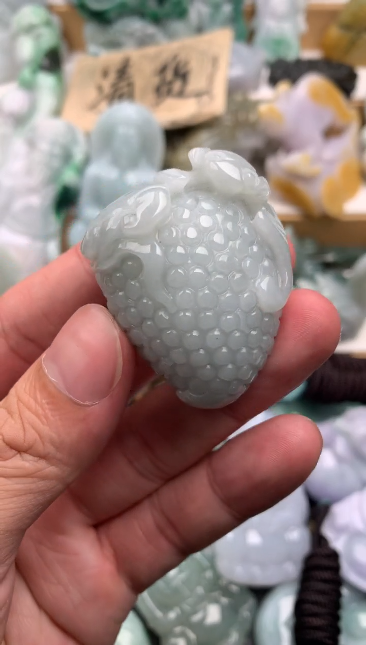 吊坠(不含链)未镶嵌翡翠1