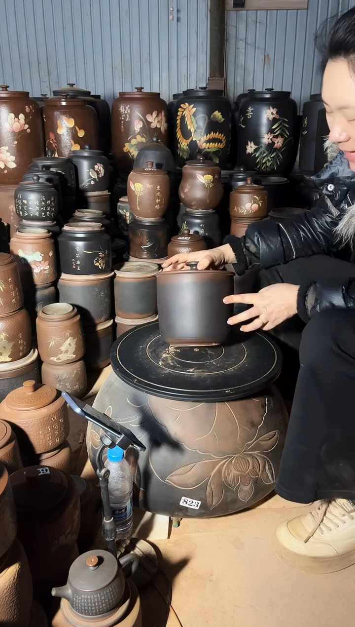 【闪购商品】壶瑕疵茶叶罐 皮革小五饼  375