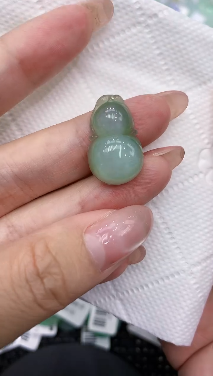 翡翠未镶嵌颈饰111111111111