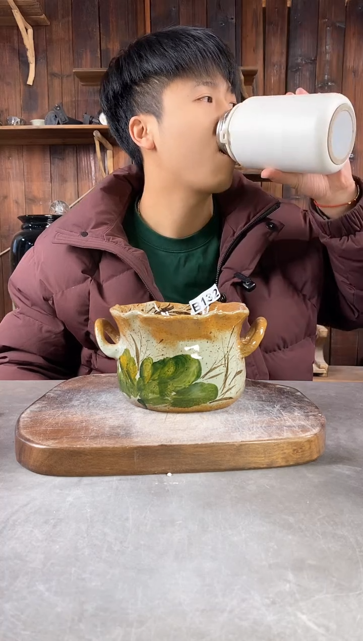 【闪购商品】碗132，手工手绘，新年快乐！