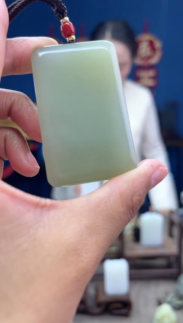 【闪购商品】和田玉颈饰未镶嵌1