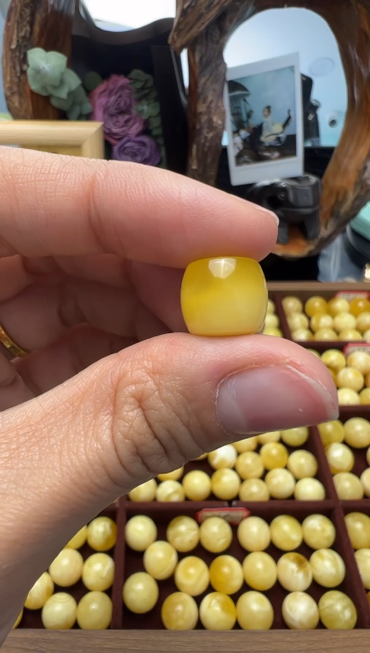 【闪购商品】琥珀裸石未镶嵌俄料直切12+mm1.109克