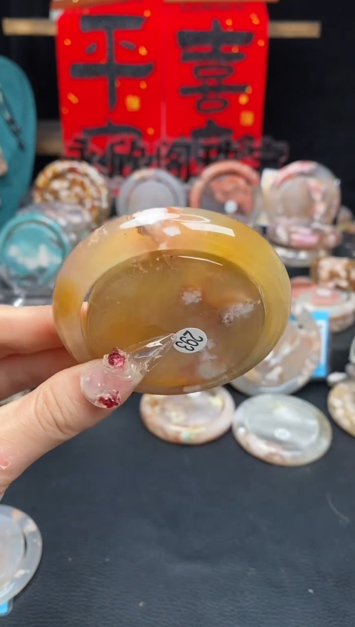 【闪购商品】石英质玉手镯（圆镯）未镶嵌52