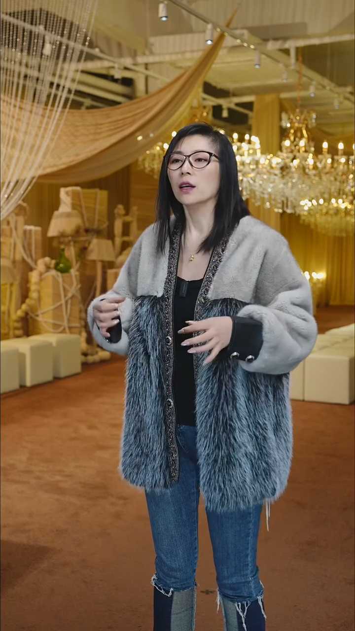 专柜品牌女装派克服清仓F