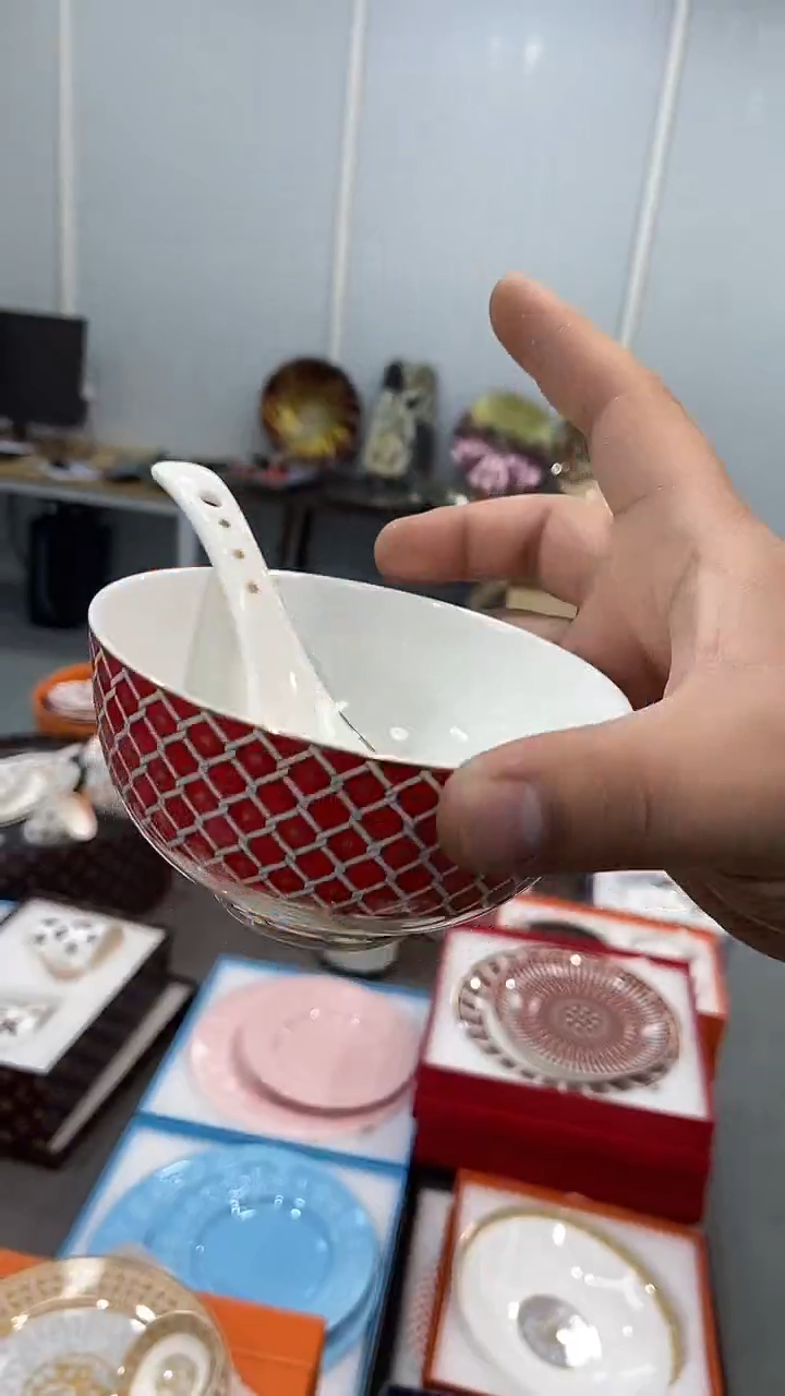 瓷片陶瓷餐具陶瓷餐具