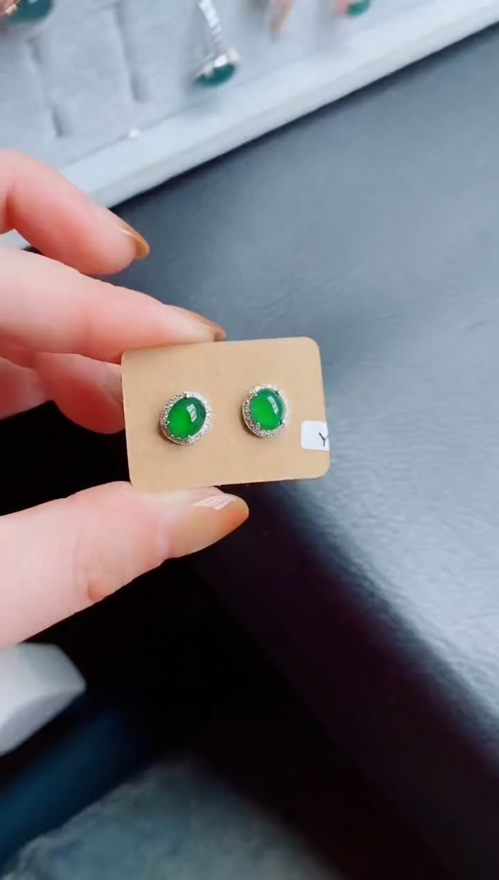 【闪购商品】翡翠耳饰银S925镶嵌天然a货翡翠1053