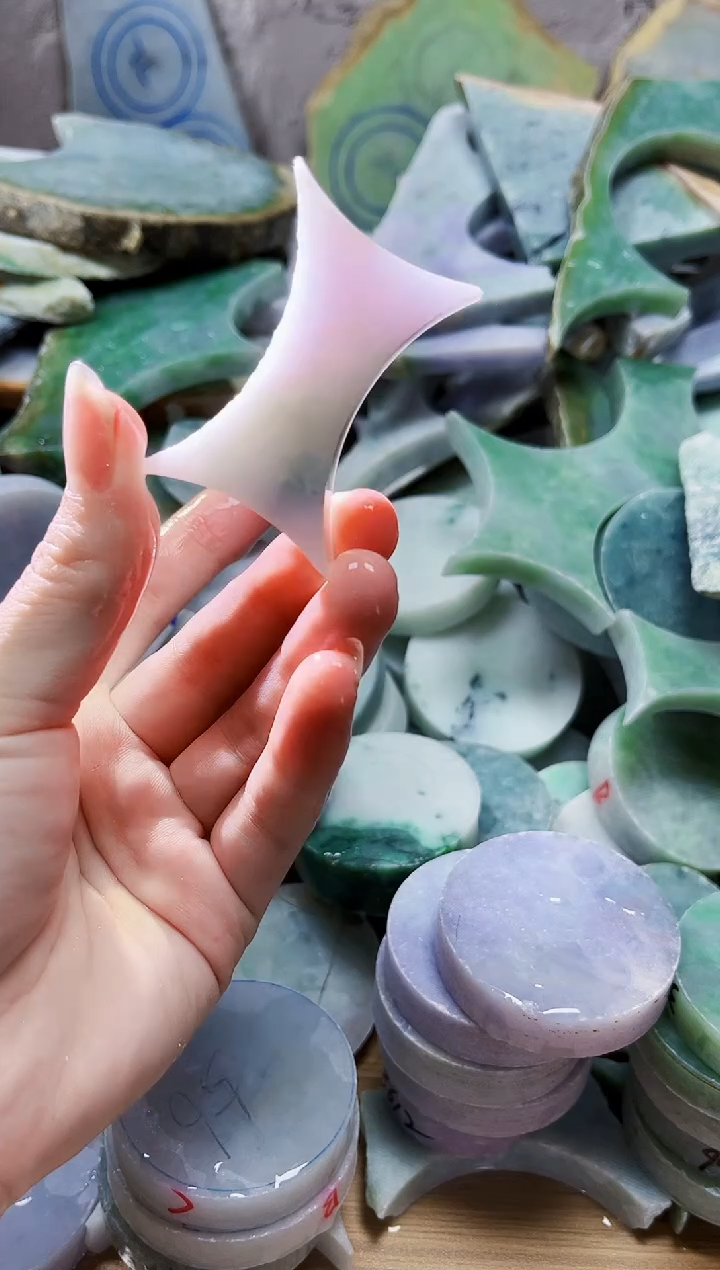 颈饰未镶嵌翡翠天然翡翠A货589