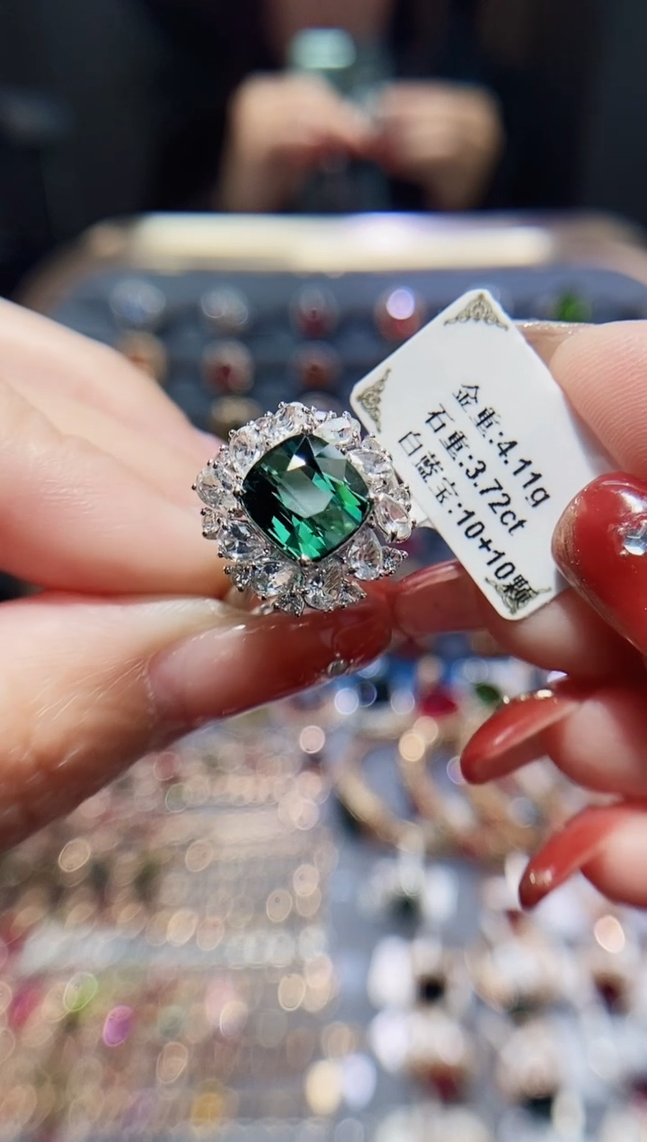 【闪购商品】碧玺戒指18K金镶嵌3.72.