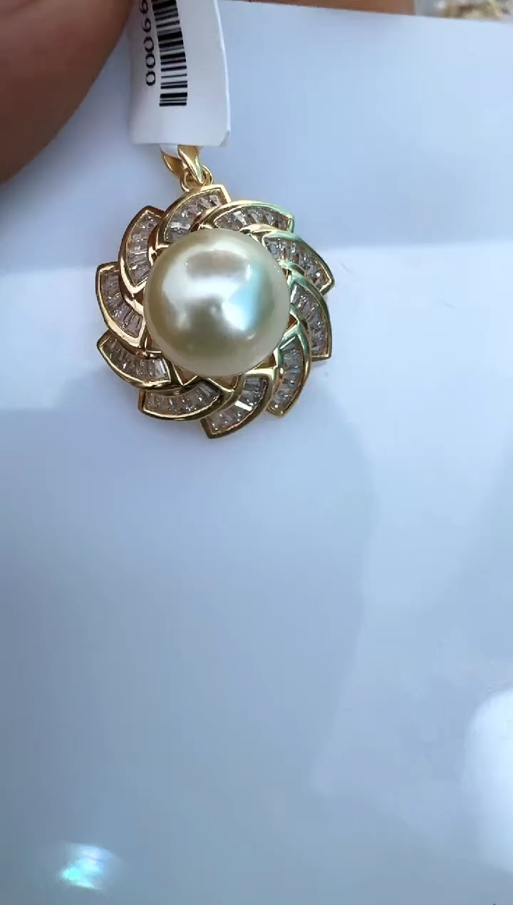 【闪购商品】海水珍珠颈饰银S925镶嵌吊坠