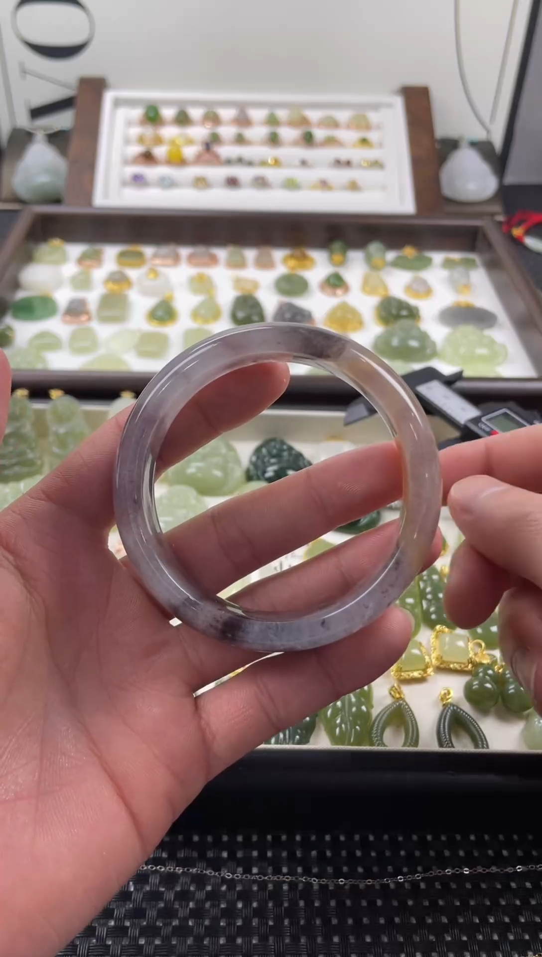 手镯玛瑙/玉髓未镶嵌1