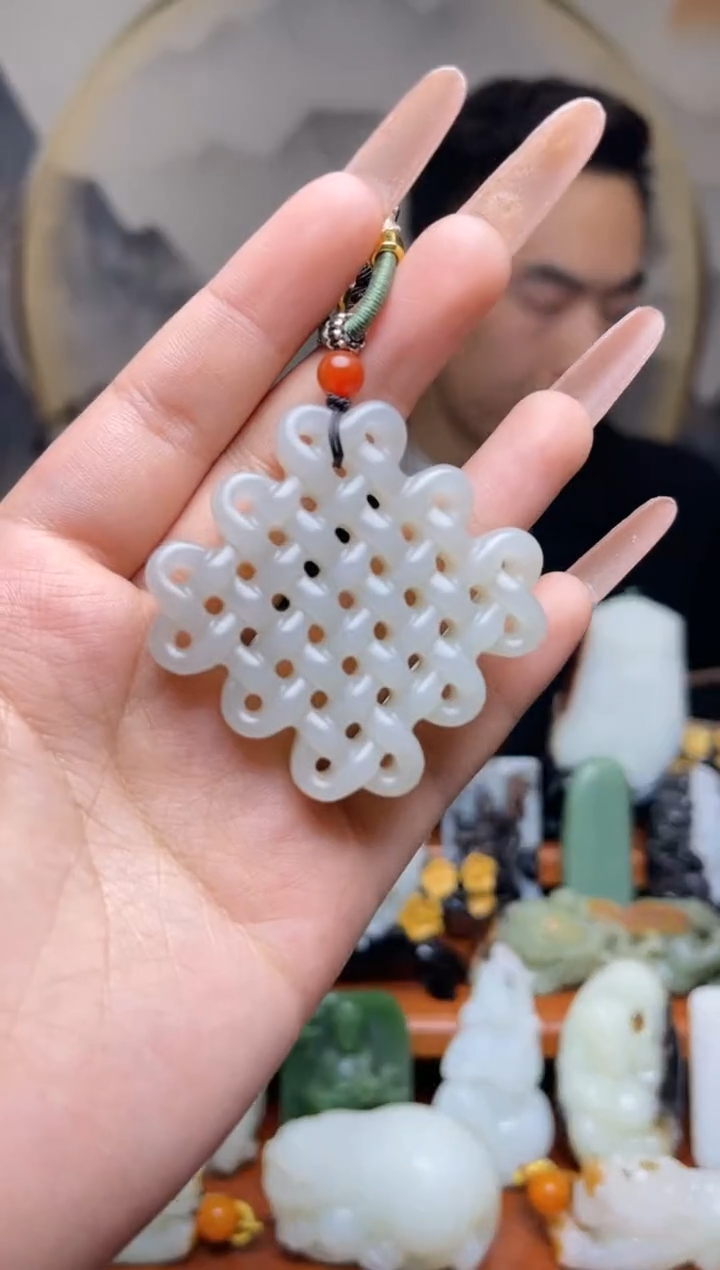 【闪购商品】和田玉吊坠未镶嵌81