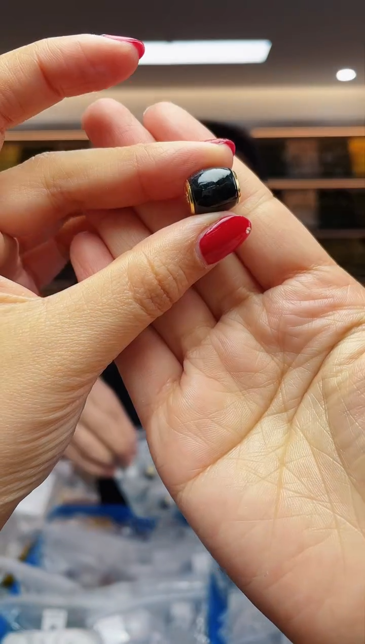 【闪购商品】和田玉·足金镶嵌多样性发一件